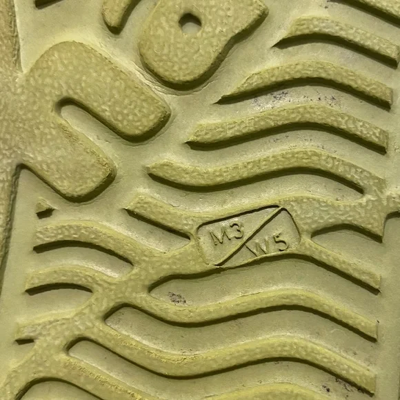 Native water shoes - Picture 6 of 6